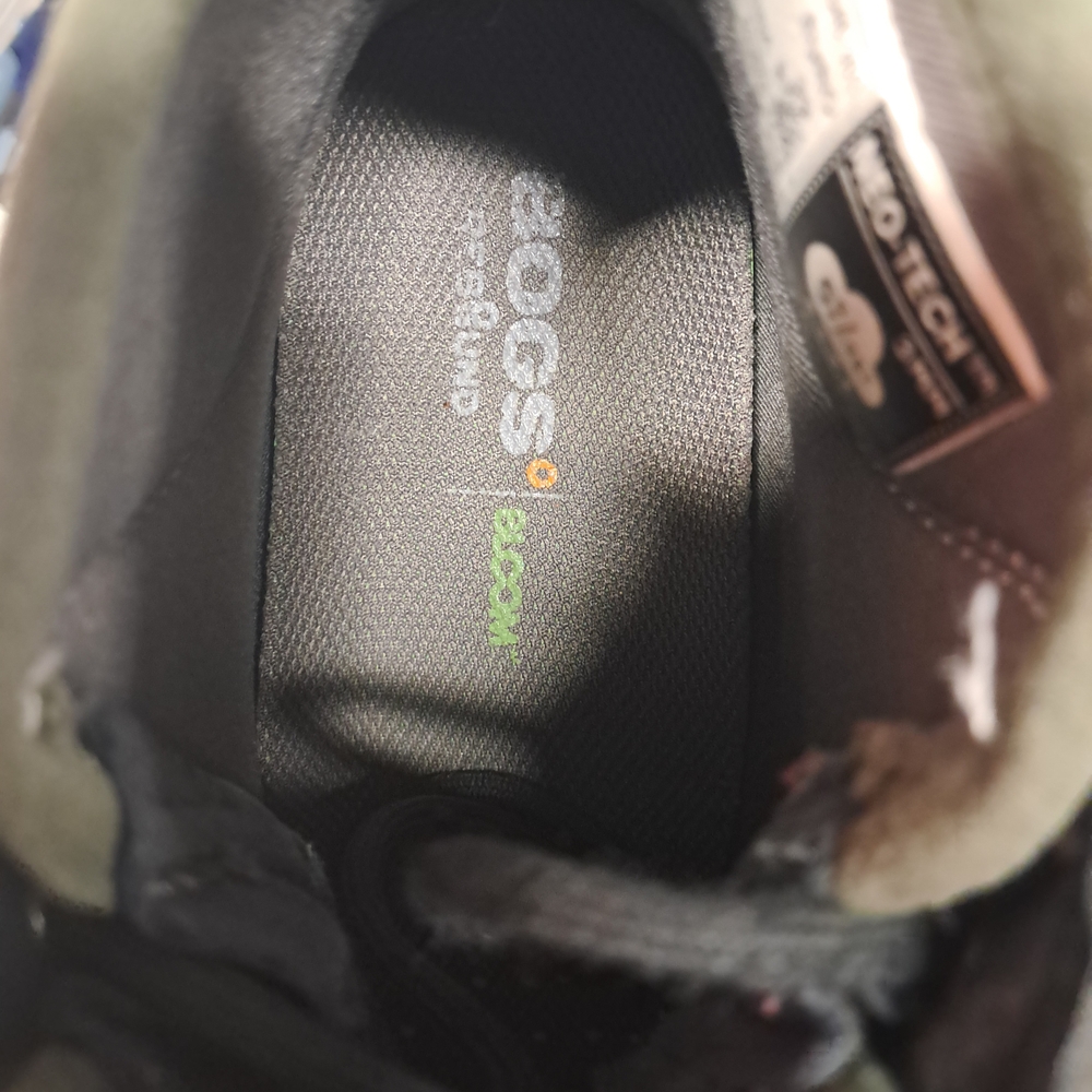 Bogs Women's Olive Winter Boots - Picture 10 of 10